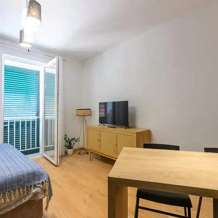 Vera With Sea View And Old Town View 公寓 扎达尔