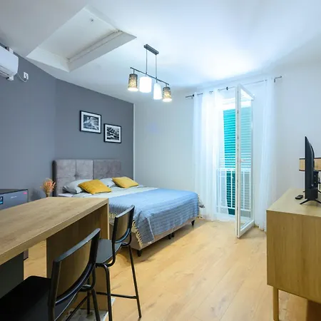 Apartamento Vera With Sea View And Old Town View *